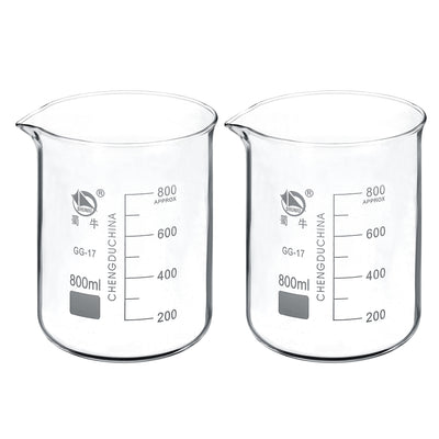 Harfington 800ml Low Form Glass Beaker, 2 Pack 3.3 Borosilicate Glass Graduated Printed Scale Measuring Cups with Spout for Kitchen Lab Liquids