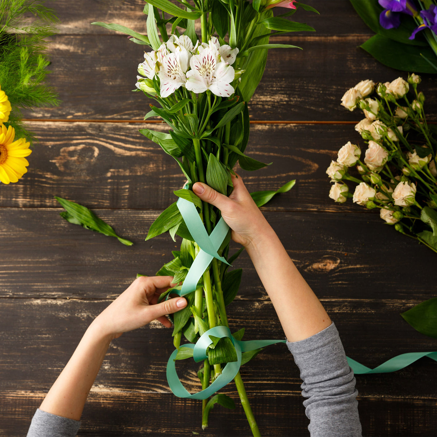 12PCS Floral Stem Wrap Tape for Bouquet Crafts Wedding Arrangement,Green Harfington