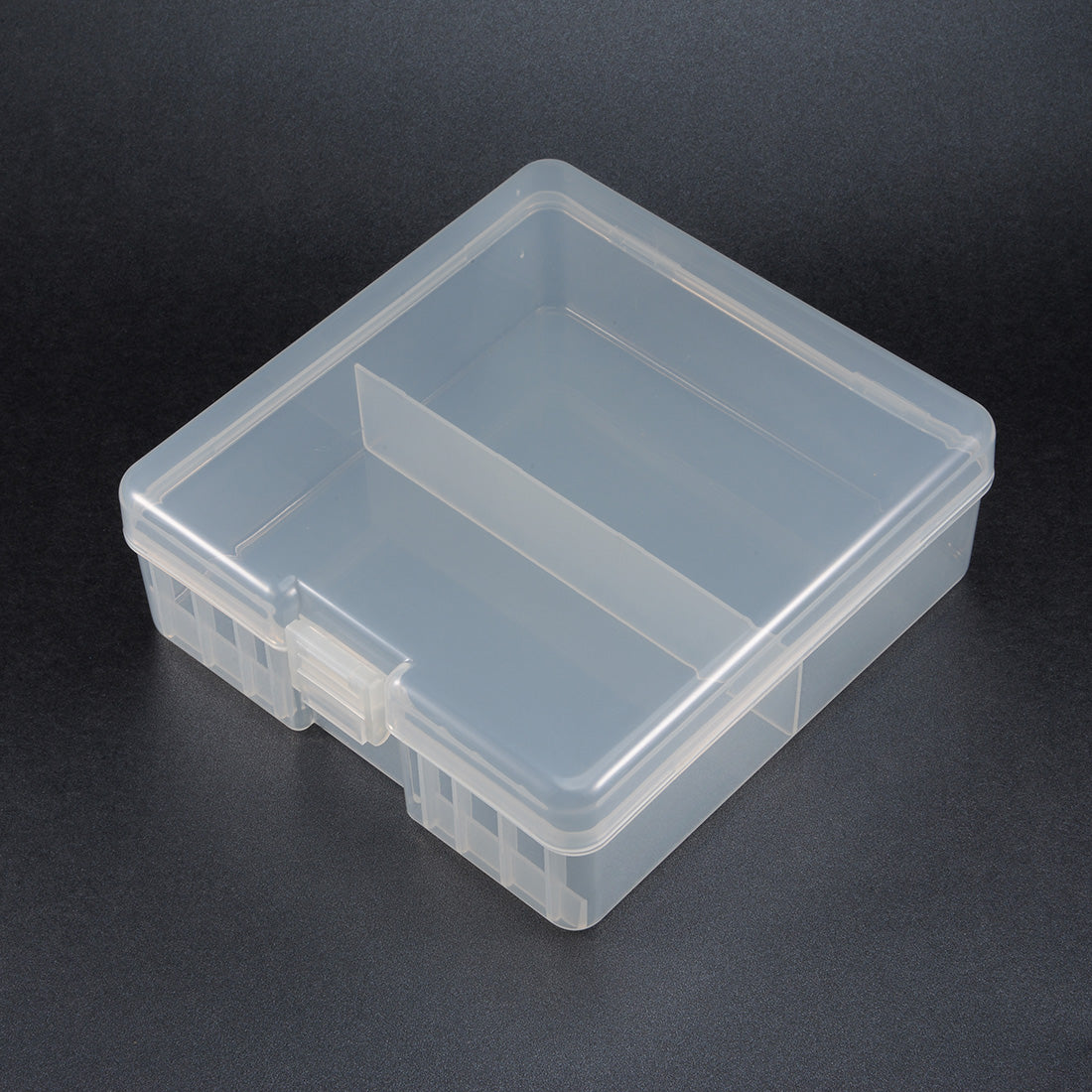 uxcell Uxcell Portable Battery Storage Box Protective Container Transparent for AAA/AA/C/D/9V batteries.